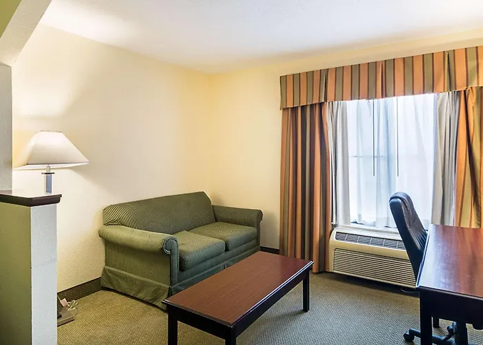 Quality & - Chicago Southland 3* Harvey