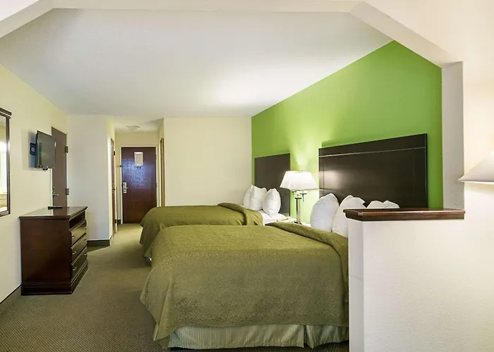 Quality & - Chicago Southland 3*
