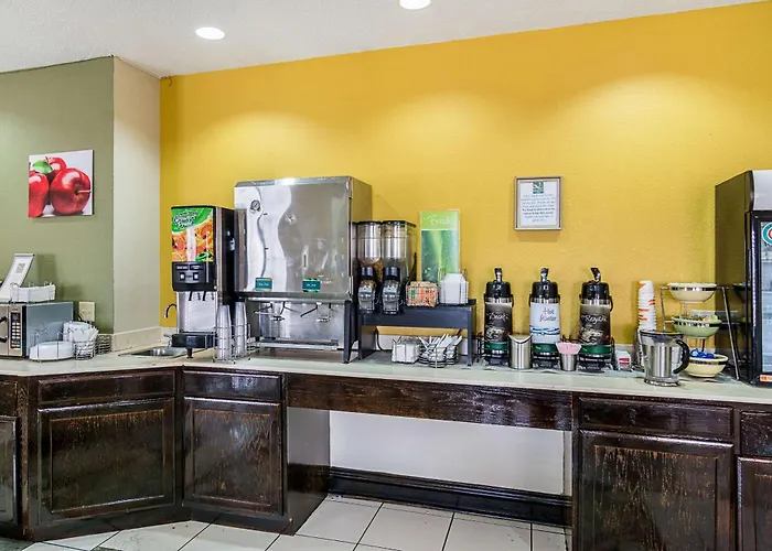 Quality & - Chicago Southland Hotel 3*