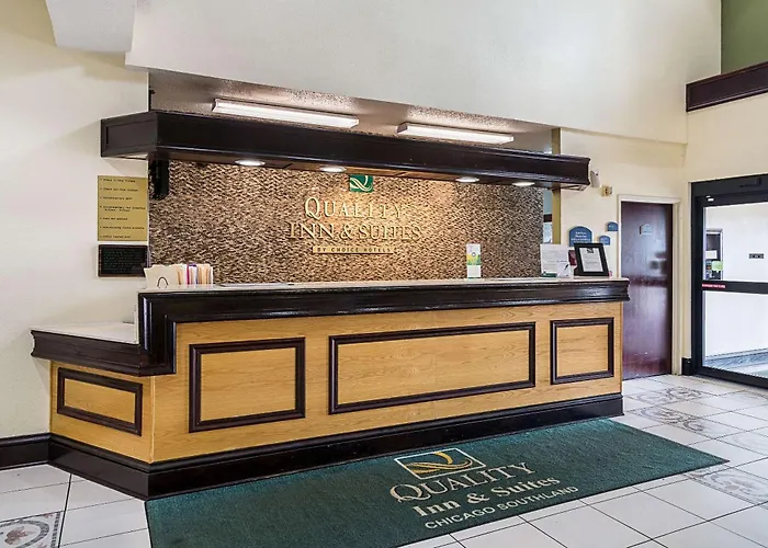 Quality & - Chicago Southland 3* Harvey