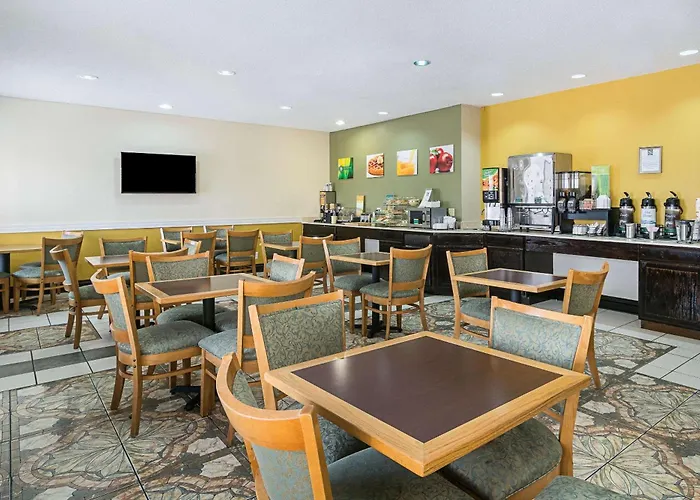 Quality & - Chicago Southland Hotel Harvey