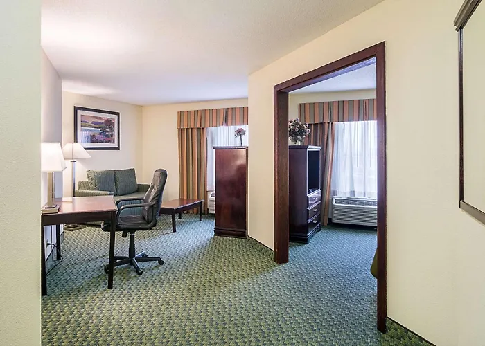 Quality & - Chicago Southland 3*