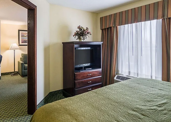 Hotel Quality & - Chicago Southland 3*