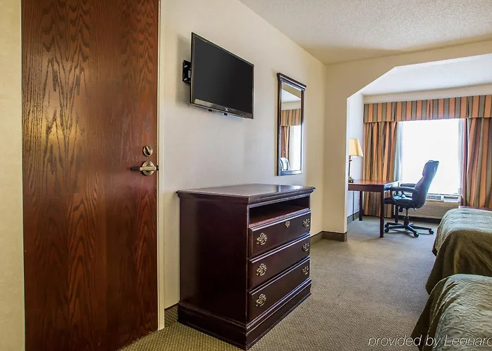 Hotel Quality & - Chicago Southland