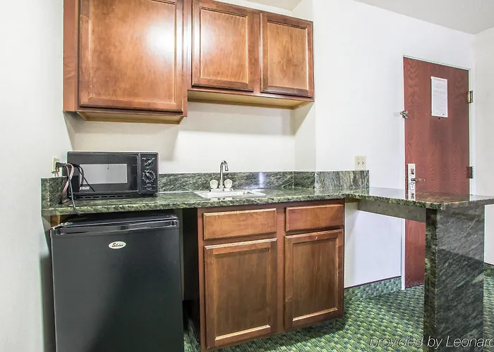 Hotel Quality & - Chicago Southland 3*
