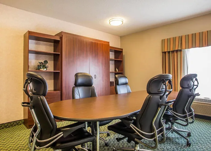 Hotel Quality & - Chicago Southland Harvey